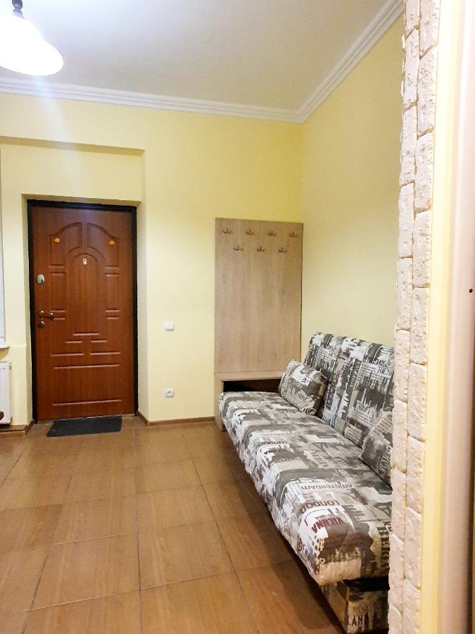Homey Apartment On Vicheva Str. Lviv Luaran gambar