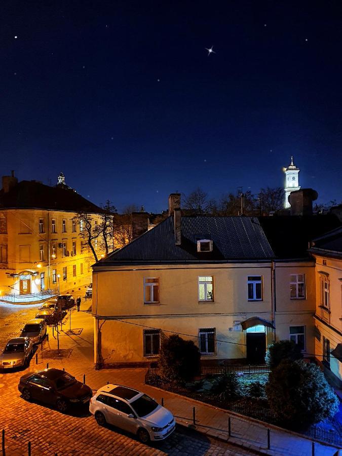 Homey Apartment On Vicheva Str. Lviv Luaran gambar